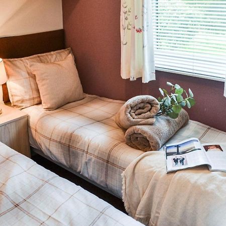Ascot Lodge - Hot Tub Hideaway - Northumberland Felton  Екстер'єр фото